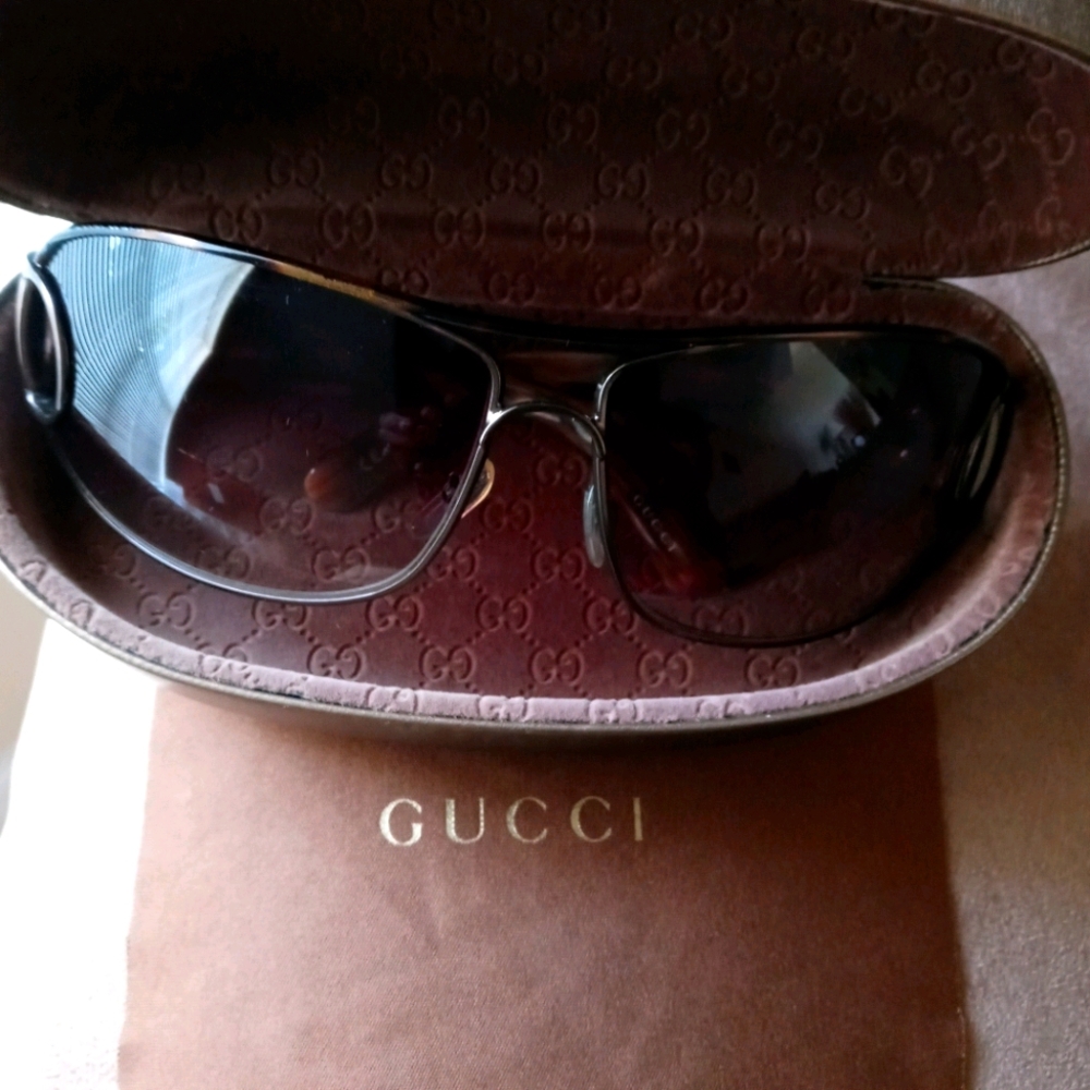 Authentic Gucci sunglasses